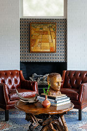 Lucky armchair in Mont Blanc Chianti leather
